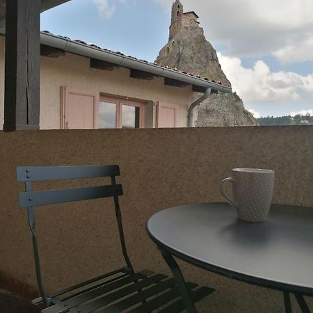 Studio Avec Balcon Au Pied Du Rocher D'Aiguilhe Daire Le Puy-en-Velay Dış mekan fotoğraf